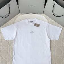 [A알] 발렌시아가 티셔츠와 숏팬츠 세트 바디스 프린트 릴렉스 핏 2Color (개별 구매 가능)