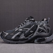 [XA공장 남여공용] 발렌시아가 러너 스니커즈 그레이 블랙