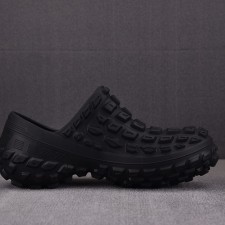 [남여공용 샌들] 발렌시아가 디펜더 샌들 클로그 블랙