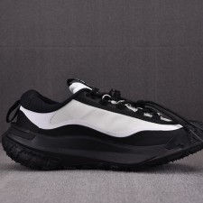 [남여공용 신발] 나이키 x 꼼데가르송 옴므 플러스 ACG 마운틴 플라이2 로우 블랙 화이트 FZ3311-101